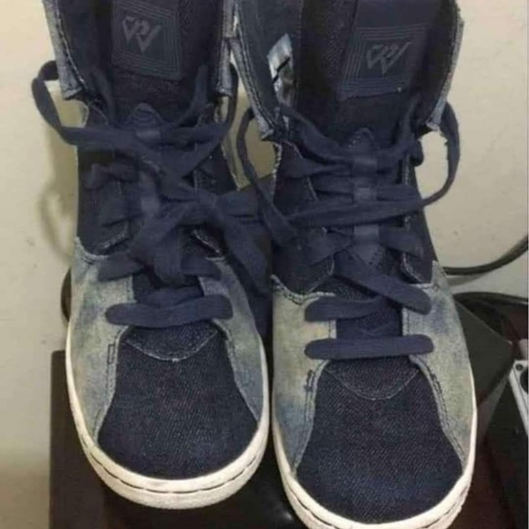 Retro Jordans - Picture 5 of 5